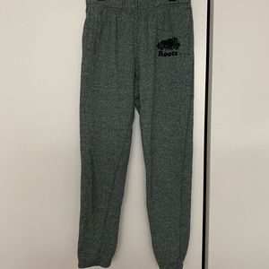 Roots sweatpants — green/grey salt & pepper